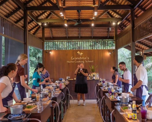 Grandma's Home Cooking School